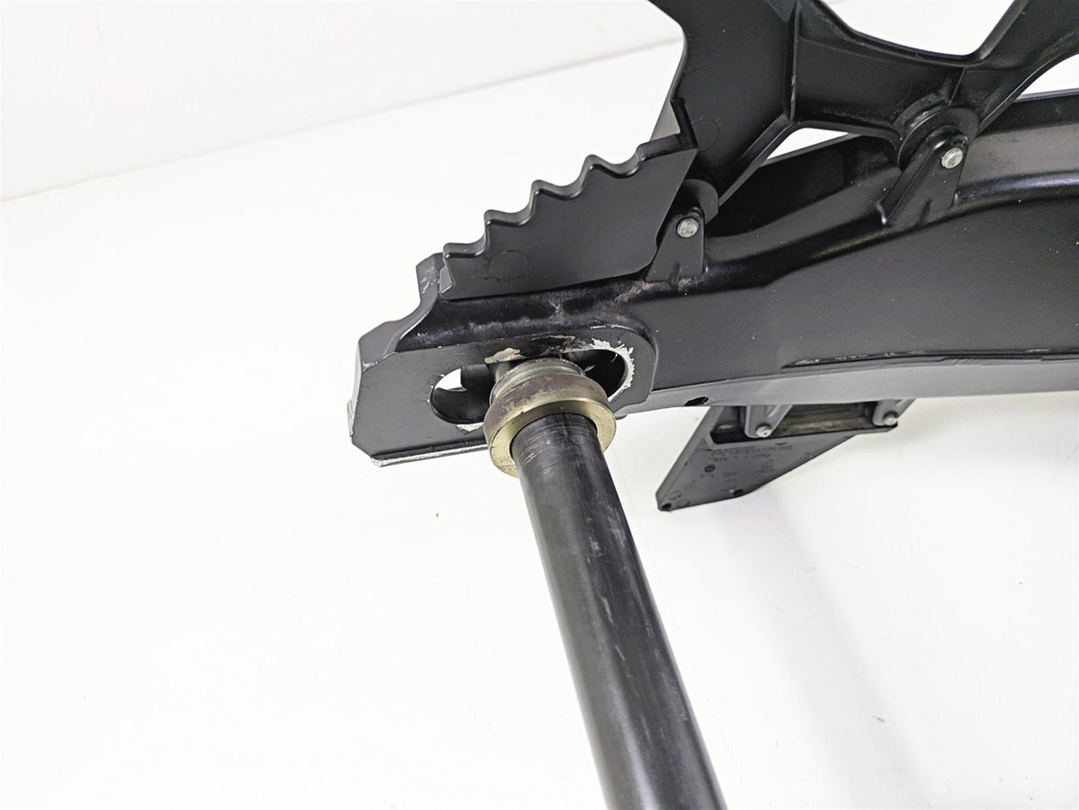 2018 KTM 1290 Super Adv S Swingarm & Axle & Pivot Bolt 6070403004433 {{ shop.shopifyCountryName }} - Mototech271