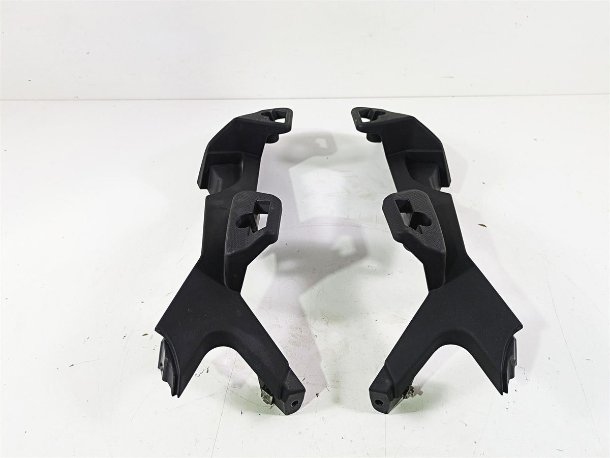 2016 Moto Guzzi Stelvio 1200 8V NTX Saddlebag Mounts Set 886207 886208 {{ shop.shopifyCountryName }} - Mototech271