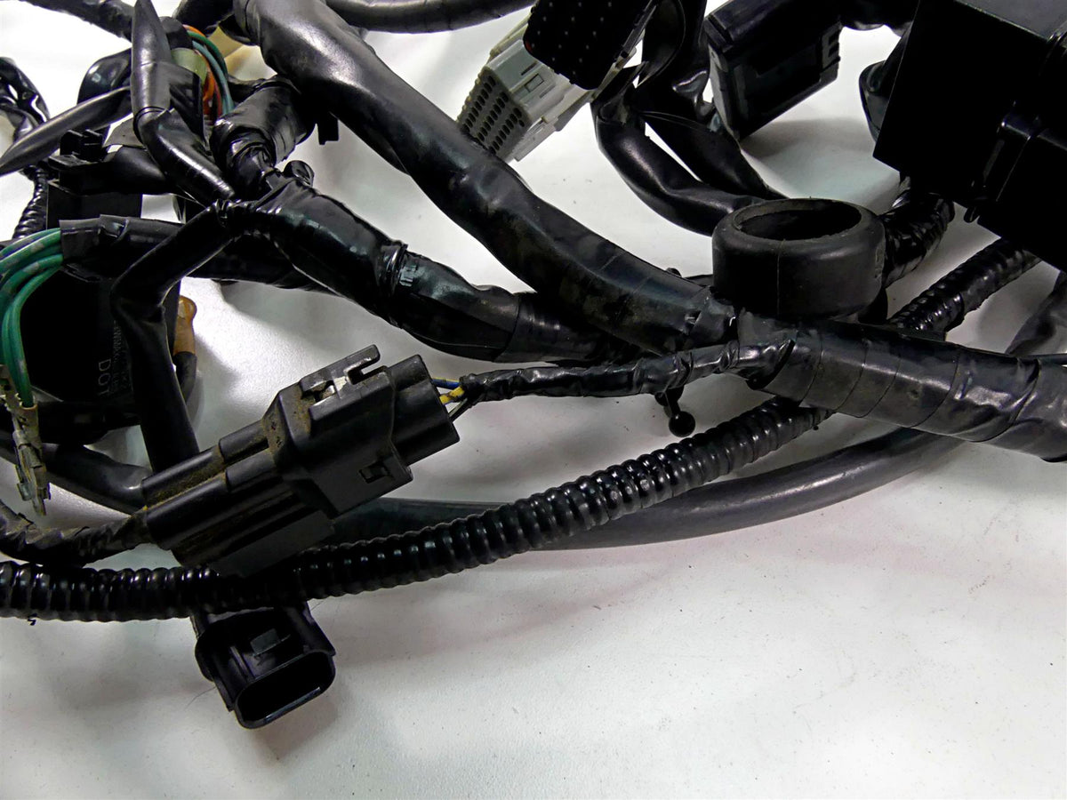 2010 Honda VT1300 CR Stateline Main Wiring Harness Loom - Read 32100-MFY-A00 {{ shop.shopifyCountryName }} - Mototech271