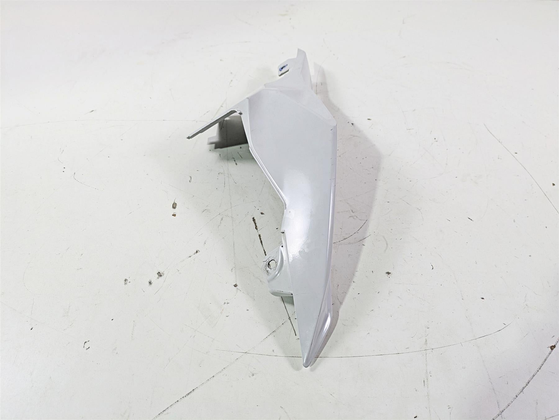 2017 BMW S1000RR K46 Right Tail Fairing Cover Cowl - Read 46628525364 {{ shop.shopifyCountryName }} - Mototech271