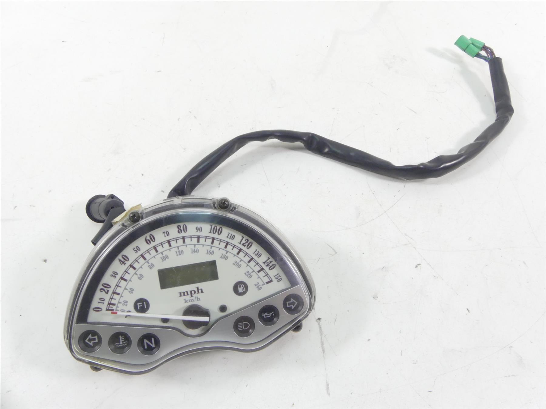 2005 Honda V-Twin VTX1800 S3 Gauges Speedometer Instrument 39K 37200-MCV-S11 {{ shop.shopifyCountryName }} - Mototech271