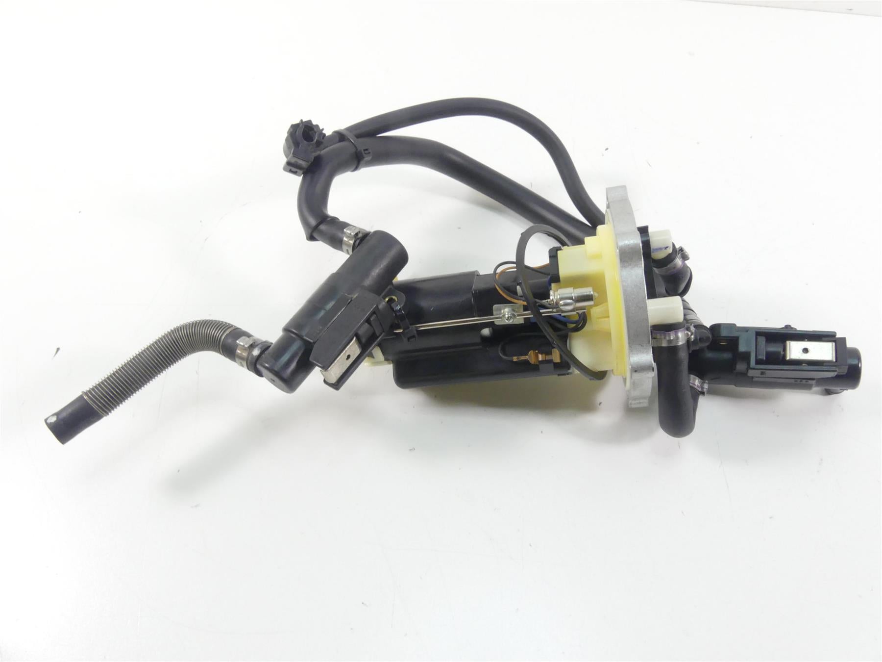 2009 Yamaha XV1700 Road Star Warrior Fuel Petrol Pump - Tested 5PX-13907-00-00 {{ shop.shopifyCountryName }} - Mototech271