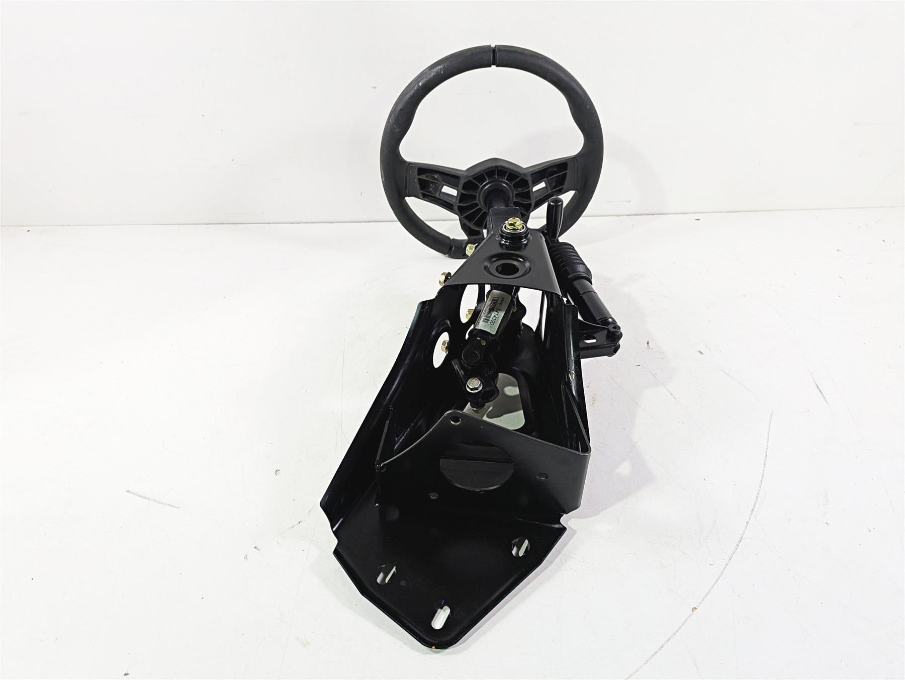 2018 Can Am Maverick X3 XRC Turbo R Steering Wheel & Mount Set 709401706 {{ shop.shopifyCountryName }} - Mototech271