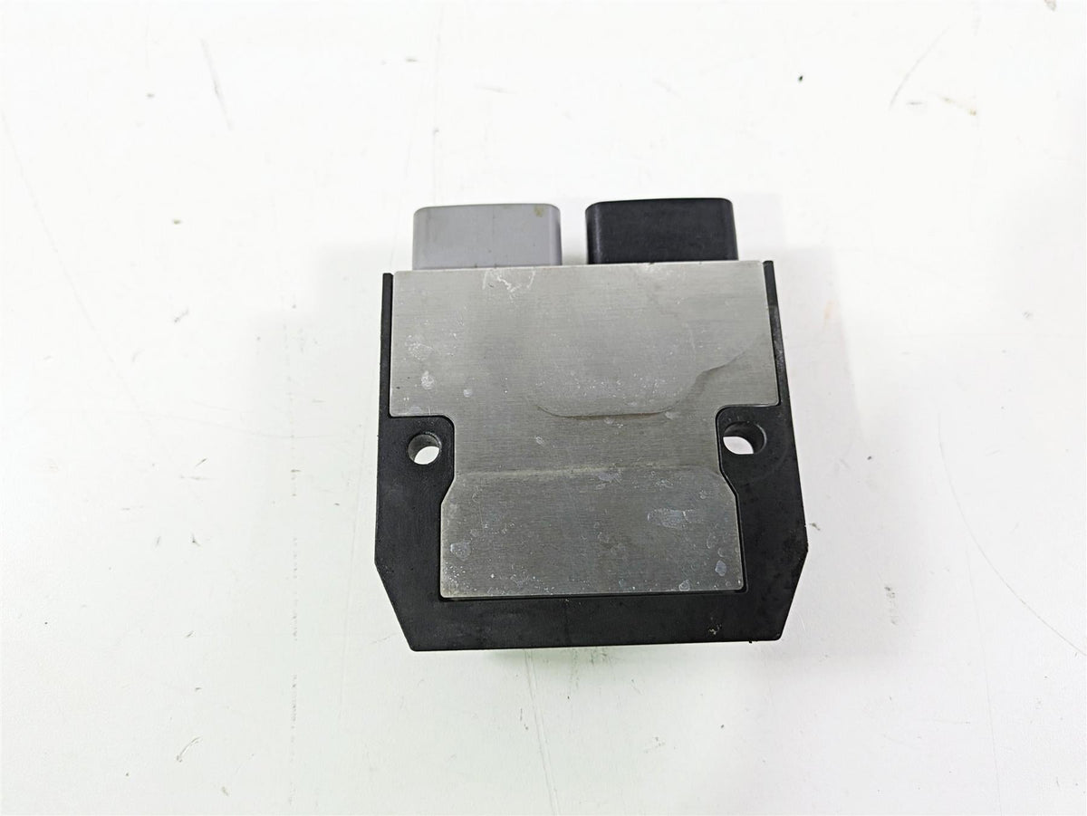 2017 Honda CBR600RR Voltage Regulator Rectifier FH020AA {{ shop.shopifyCountryName }} - Mototech271