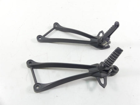 2013 Kawasaki ZX636 ZX6R Ninja Passenger Footpeg Foot Peg Set 35063-0444-18R {{ shop.shopifyCountryName }} - Mototech271
