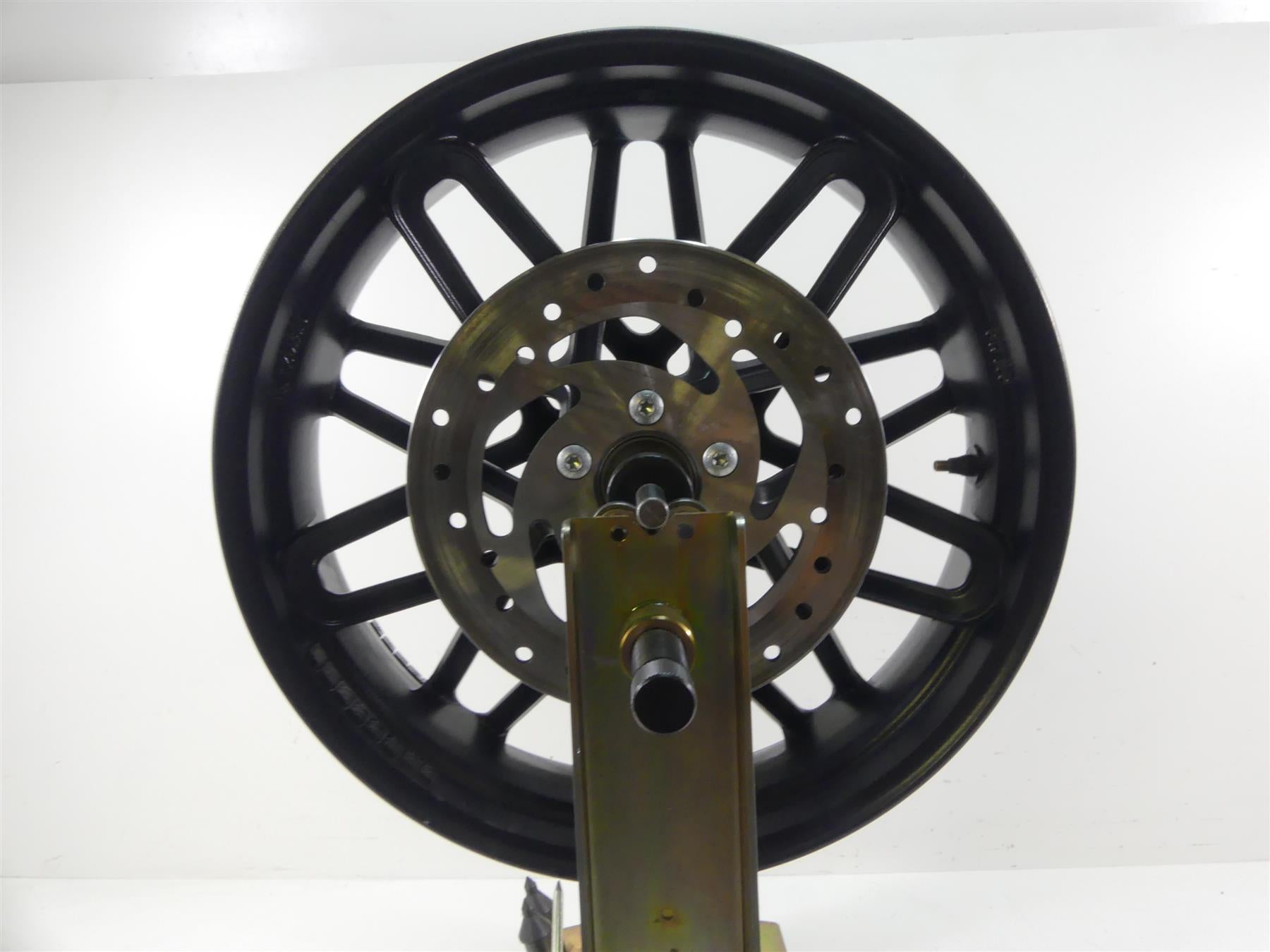 2020 Harley XL1200 CX Sportster Roadster Rear Strght 18x4.25 Wheel