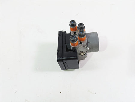 2020 Kawasaki Z900 ZR900 Abs Brake Pump Unit Module 16082-0810 {{ shop.shopifyCountryName }} - Mototech271