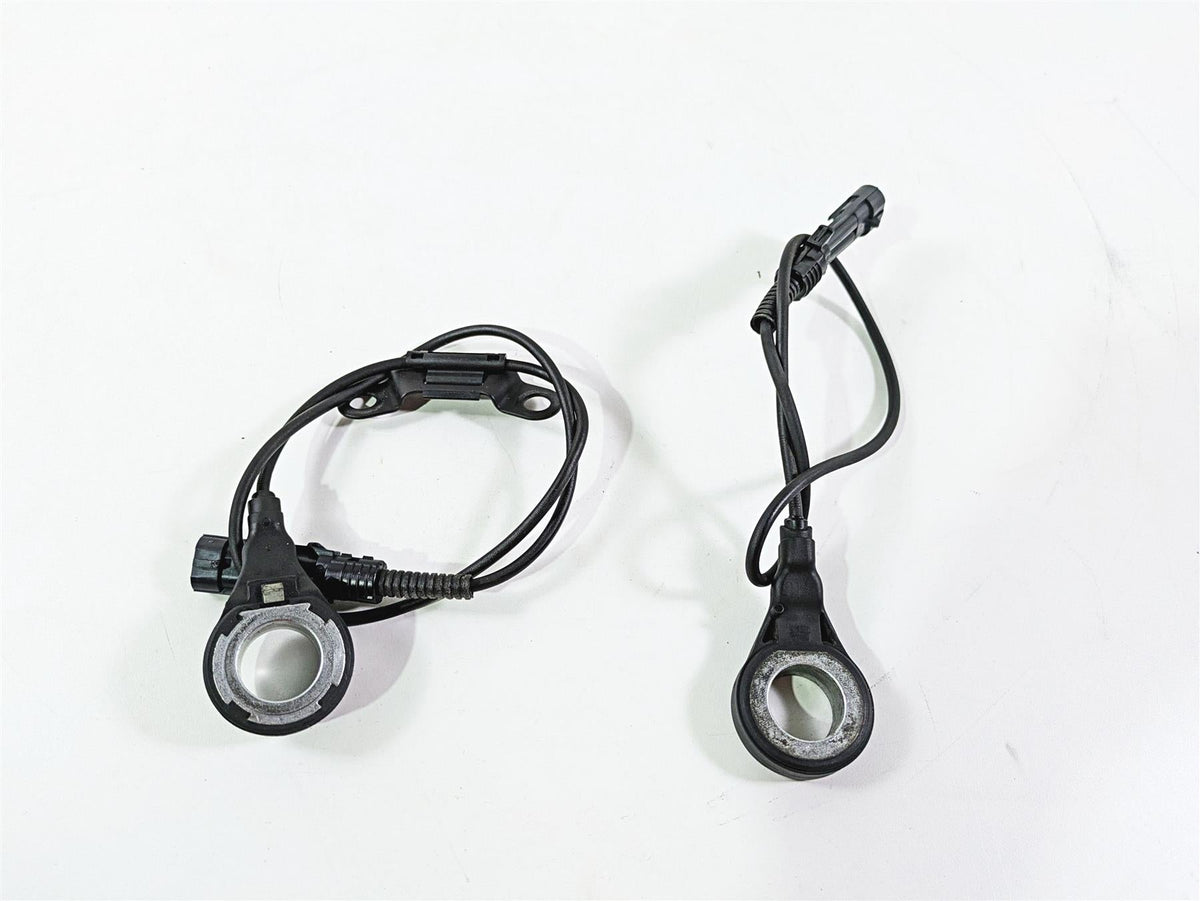 2010 Harley Touring FLHTK Electra Glide Abs Brake Wheel Speed Sensors 40614-08 {{ shop.shopifyCountryName }} - Mototech271