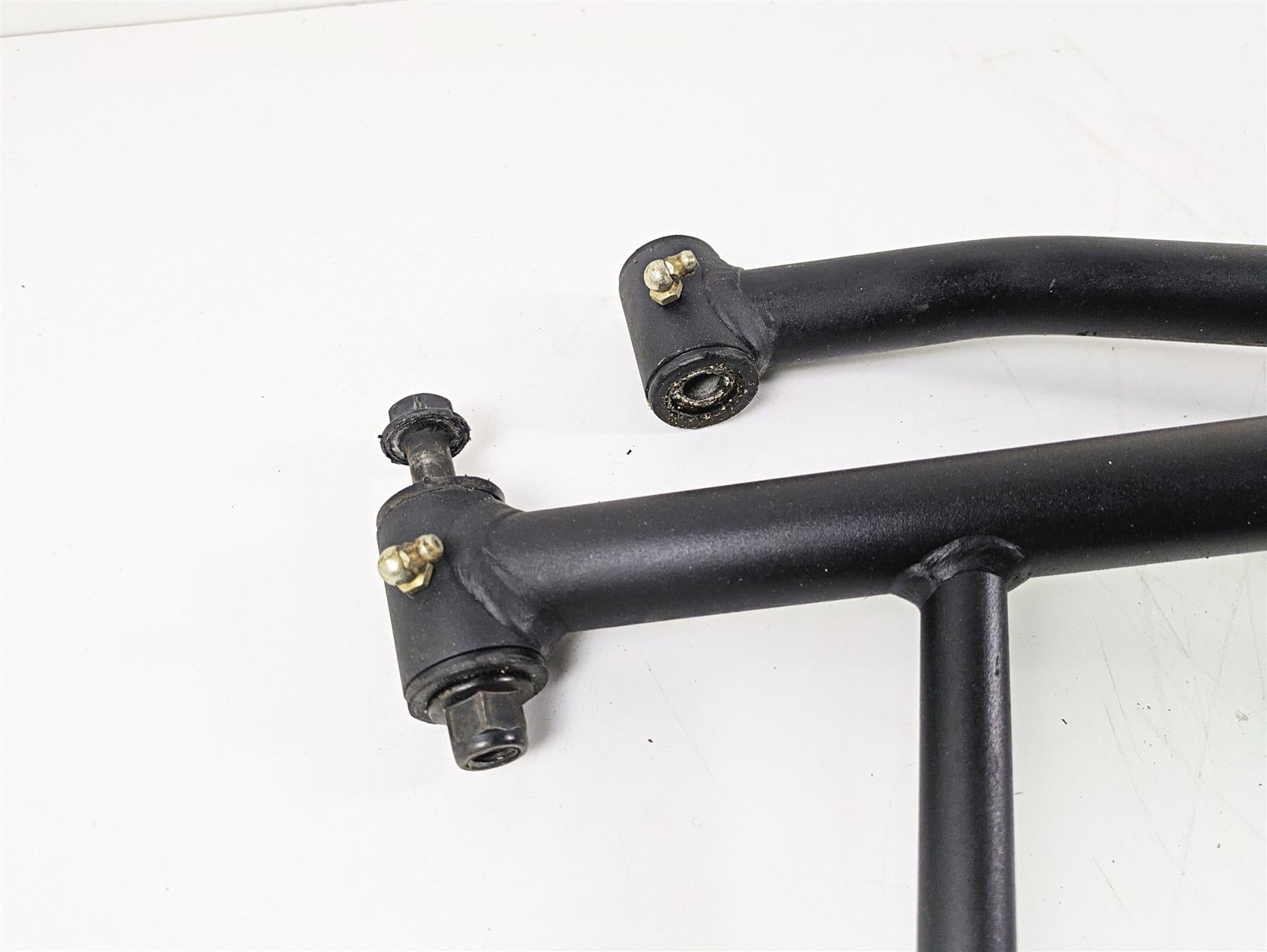 2020 Can Am Maverick X3 Turbo R STD Front Right Control Arm Knee 64" 703501050 {{ shop.shopifyCountryName }} - Mototech271