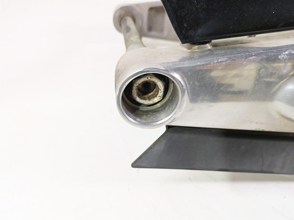 2013 Harley VRSCF Muscle Rod Swingarm Swing Arm & Guards 48606-07A 48604-07A {{ shop.shopifyCountryName }} - Mototech271