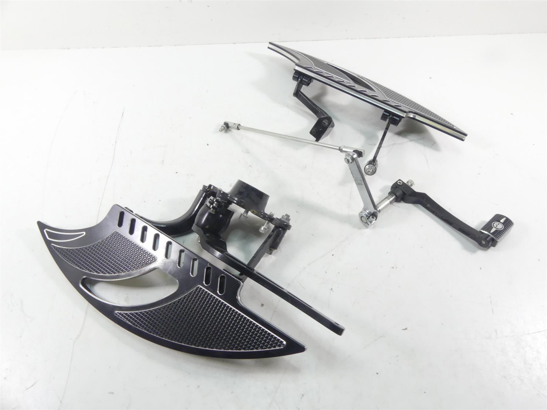 2016 Harley Touring FLTRX Road Glide Floorboard Shift Brake Pedal Lever Kit {{ shop.shopifyCountryName }} - Mototech271