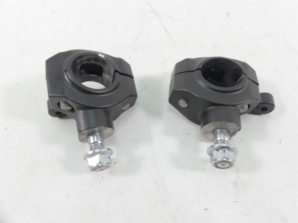 2015 Yamaha MT09 FZ09 Handlebar Riser Holder Mount Set 1RC-24847-12-00 {{ shop.shopifyCountryName }} - Mototech271