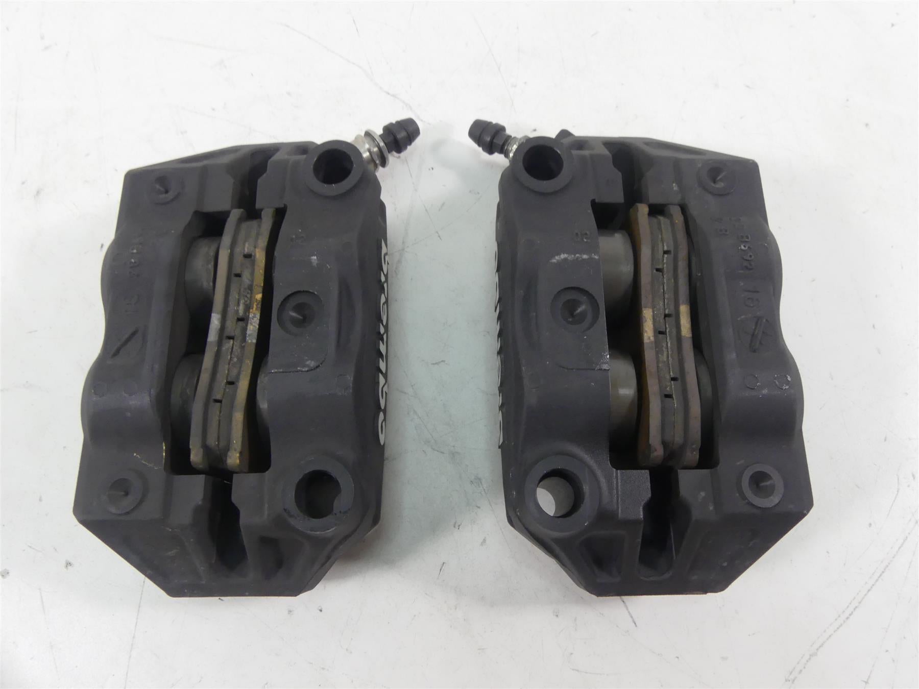 2017 BMW R1200RT K52 Front Brembo Brake Calipers 34118556205 34118556206 {{ shop.shopifyCountryName }} - Mototech271