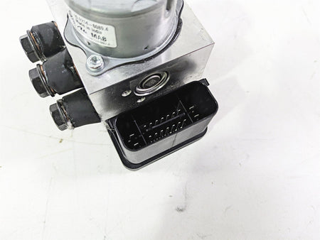 2023 BMW G310R K03 Abs Brake Module Pump Unit Module 34511542798 {{ shop.shopifyCountryName }} - Mototech271