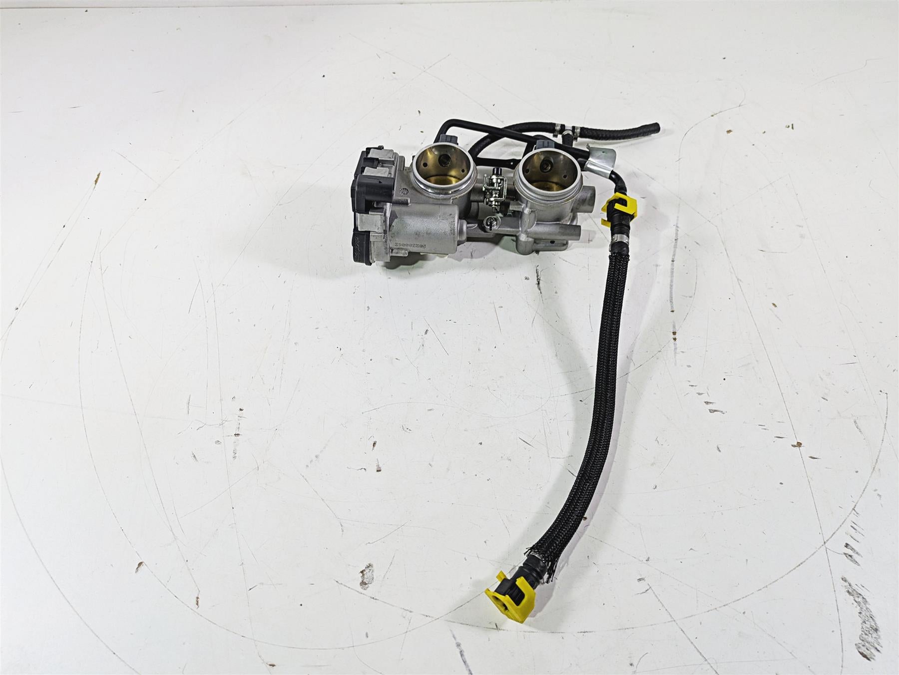2021 Aprilia RS660 Magneti Marelli Throttle Body Fuel Injection 1A019430 {{ shop.shopifyCountryName }} - Mototech271