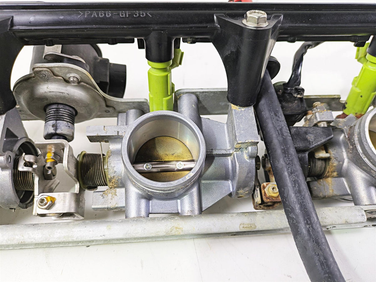 2006 Yamaha GP1300R Waverunner Throttle Body Fuel Injector Set 60T-13750-00-00 {{ shop.shopifyCountryName }} - Mototech271