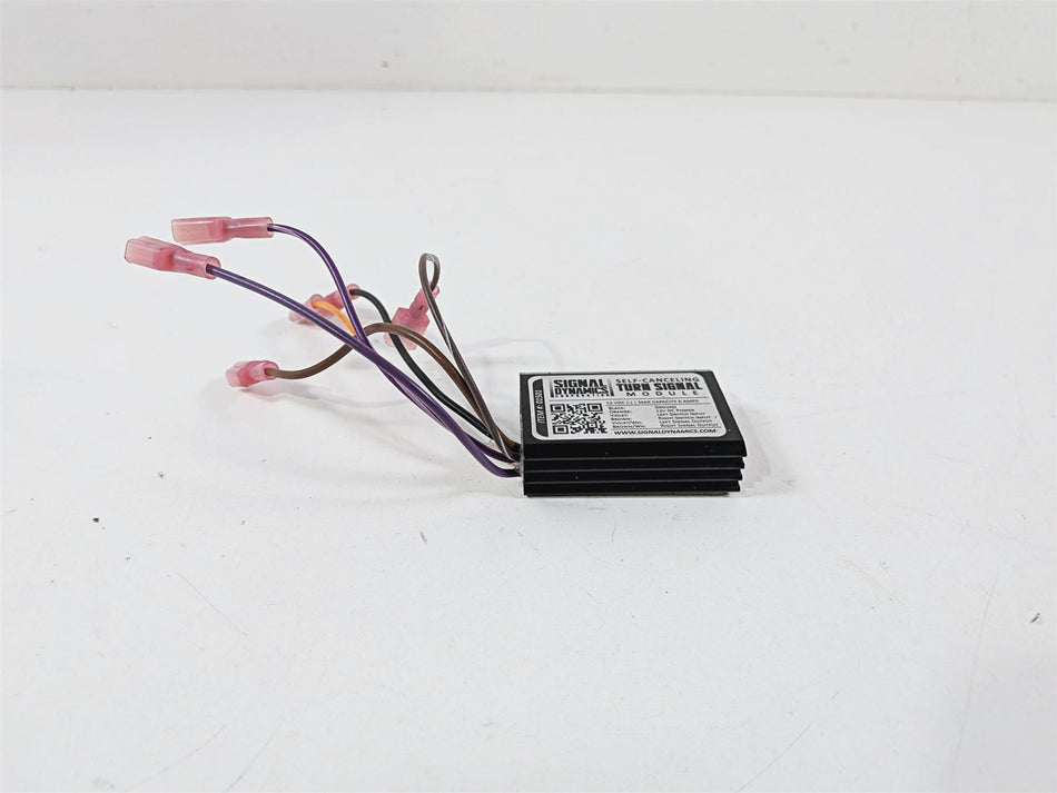 1993 Harley Touring FLHTCU Electra Glide Signal Dynamics Turn Signal Module 1501 {{ shop.shopifyCountryName }} - Mototech271