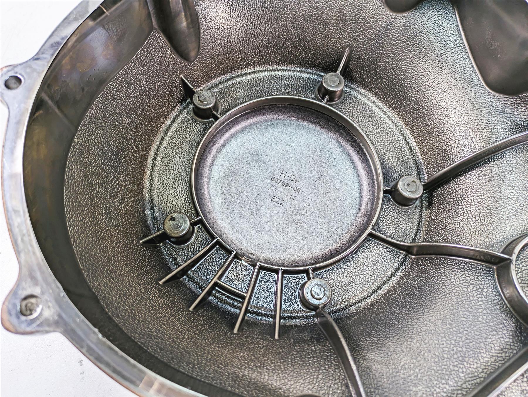 2015 Harley FXDL Dyna Low Rider Outer Primary Drive Clutch Cover Mid 60761-06 {{ shop.shopifyCountryName }} - Mototech271