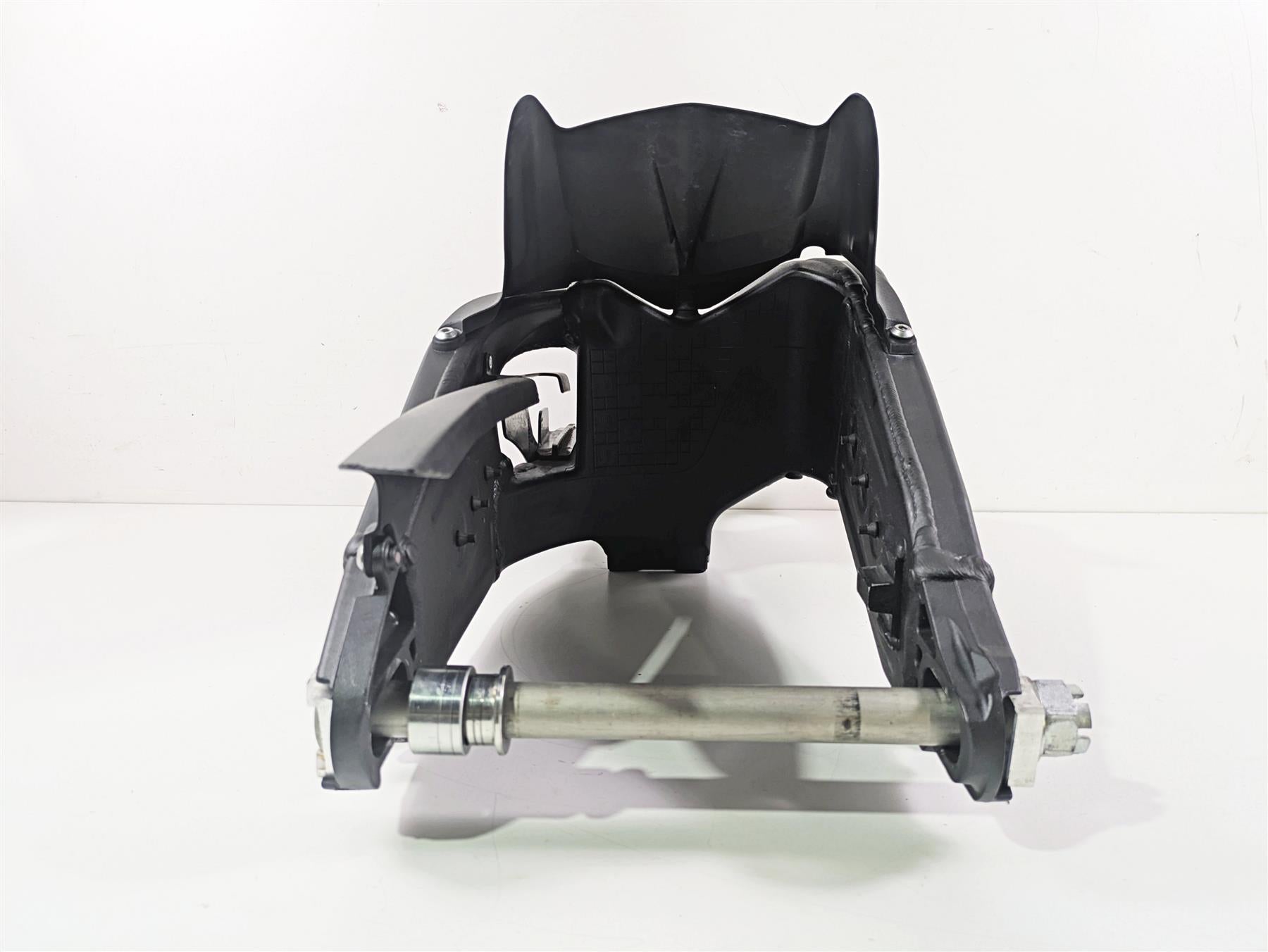 user_5f0c5631 のページです 2024 Kawasaki ZX6R ZX636 Ninja Rear Swingarm Swing Arm Axle Set