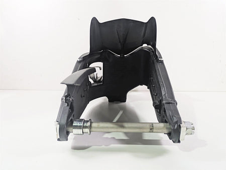 2024 Kawasaki ZX6R ZX636 Ninja Rear Swingarm Swing Arm Axle Set 33001-0584 {{ shop.shopifyCountryName }} - Mototech271