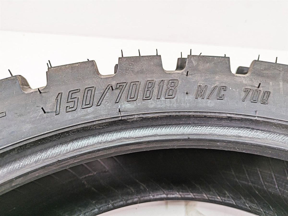 Used Rear Motoz Tractionator Rallz Motorcycle Tire 150/70B18 - Read {{ shop.shopifyCountryName }} - Mototech271