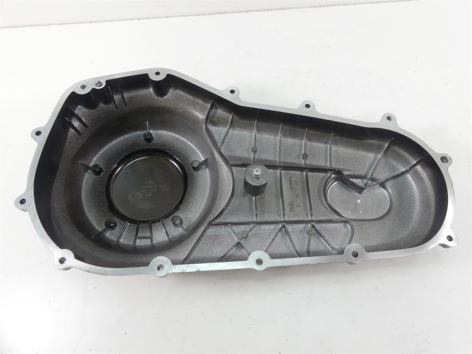 2018 Harley FLHC Softail Heritage Outer Primary Drive Clutch Cover 25700559 {{ shop.shopifyCountryName }} - Mototech271