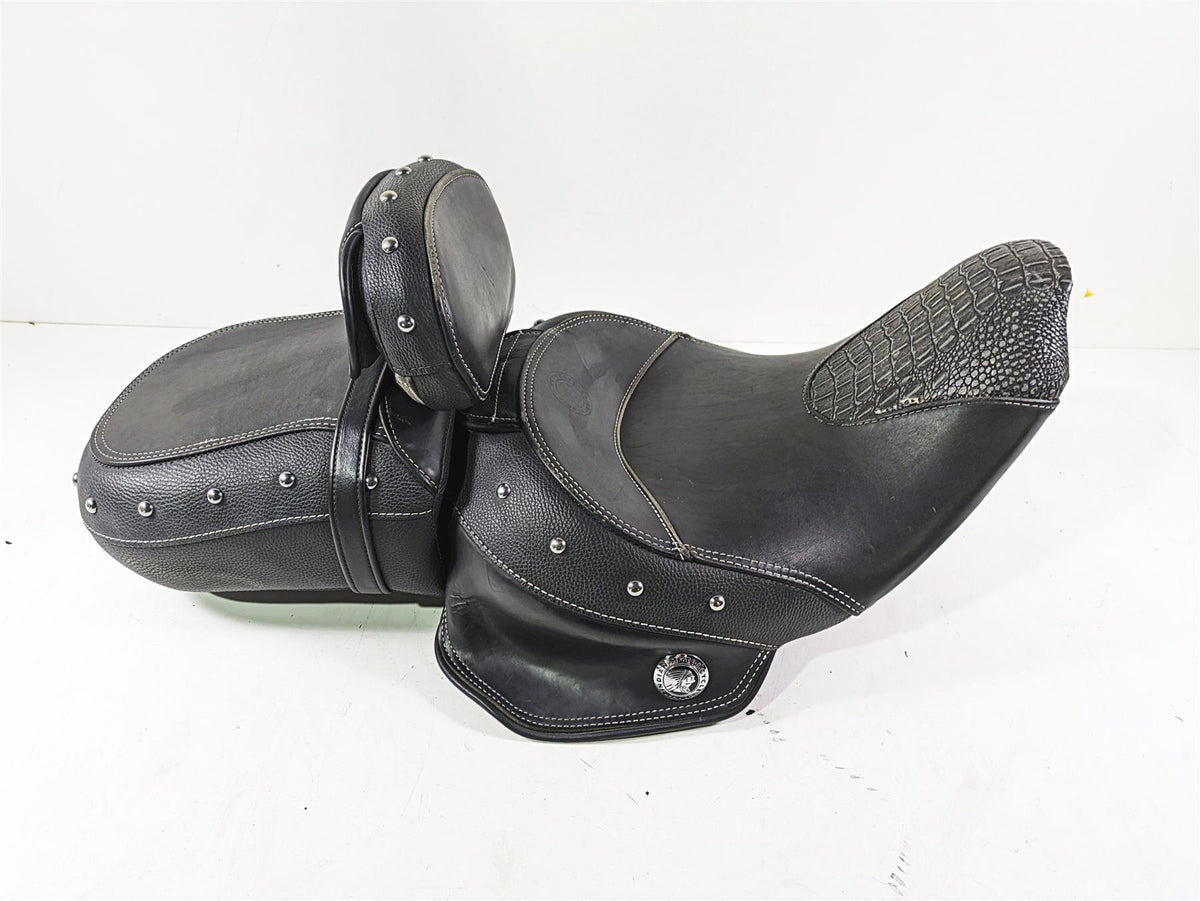2018 Indian Chieftain Dark Horse Heated Seat Studded Crocodile Tip 2686580 {{ shop.shopifyCountryName }} - Mototech271