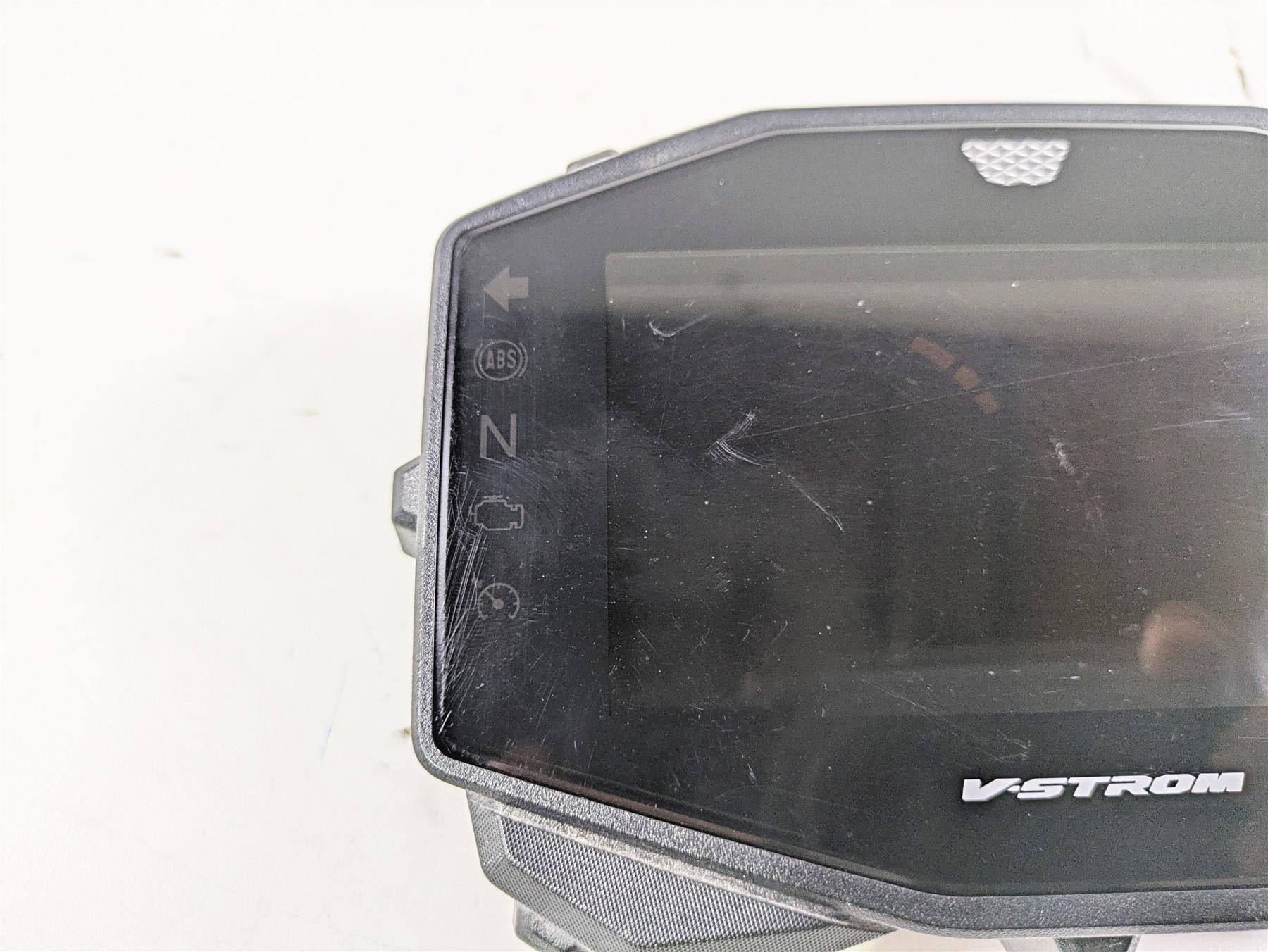 2020 Suzuki V-Strom 1050 XT Speedometer Gauges Instrument -21k 34100-06LB0 {{ shop.shopifyCountryName }} - Mototech271