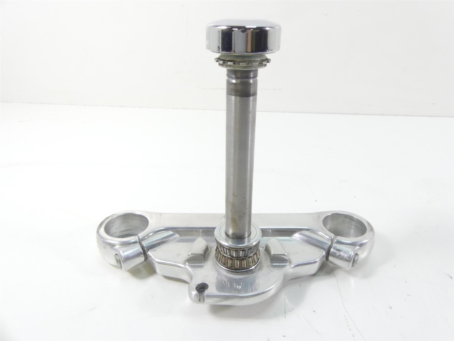 2009 Harley FXDF Dyna Fat Bob Lower Triple Tree Steering Yoke - 49mm 47648-08 {{ shop.shopifyCountryName }} - Mototech271