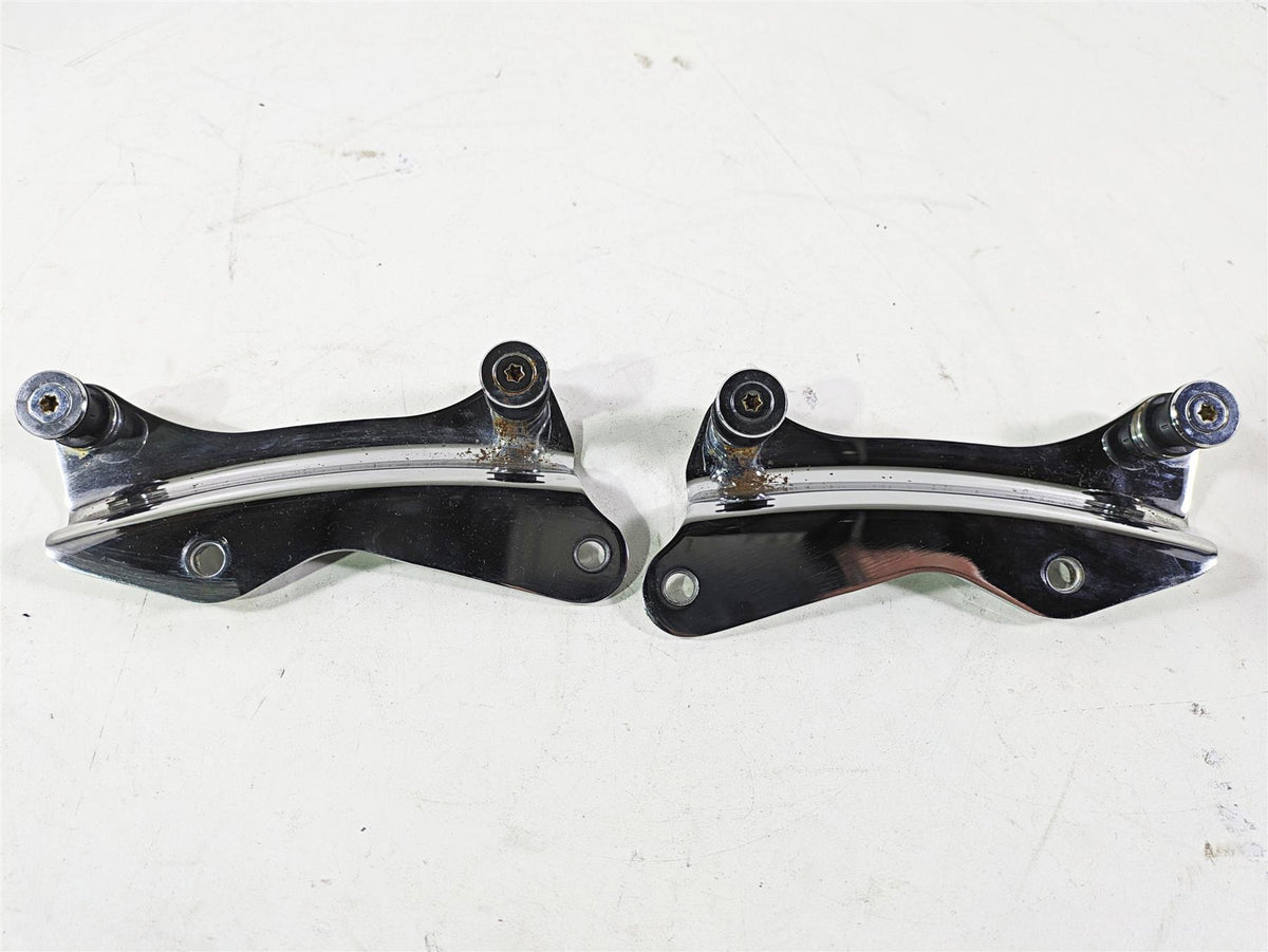 2020 Harley Touring FLHT Electra Glide 4 Point Tour Pak Docking Set 52300353 {{ shop.shopifyCountryName }} - Mototech271