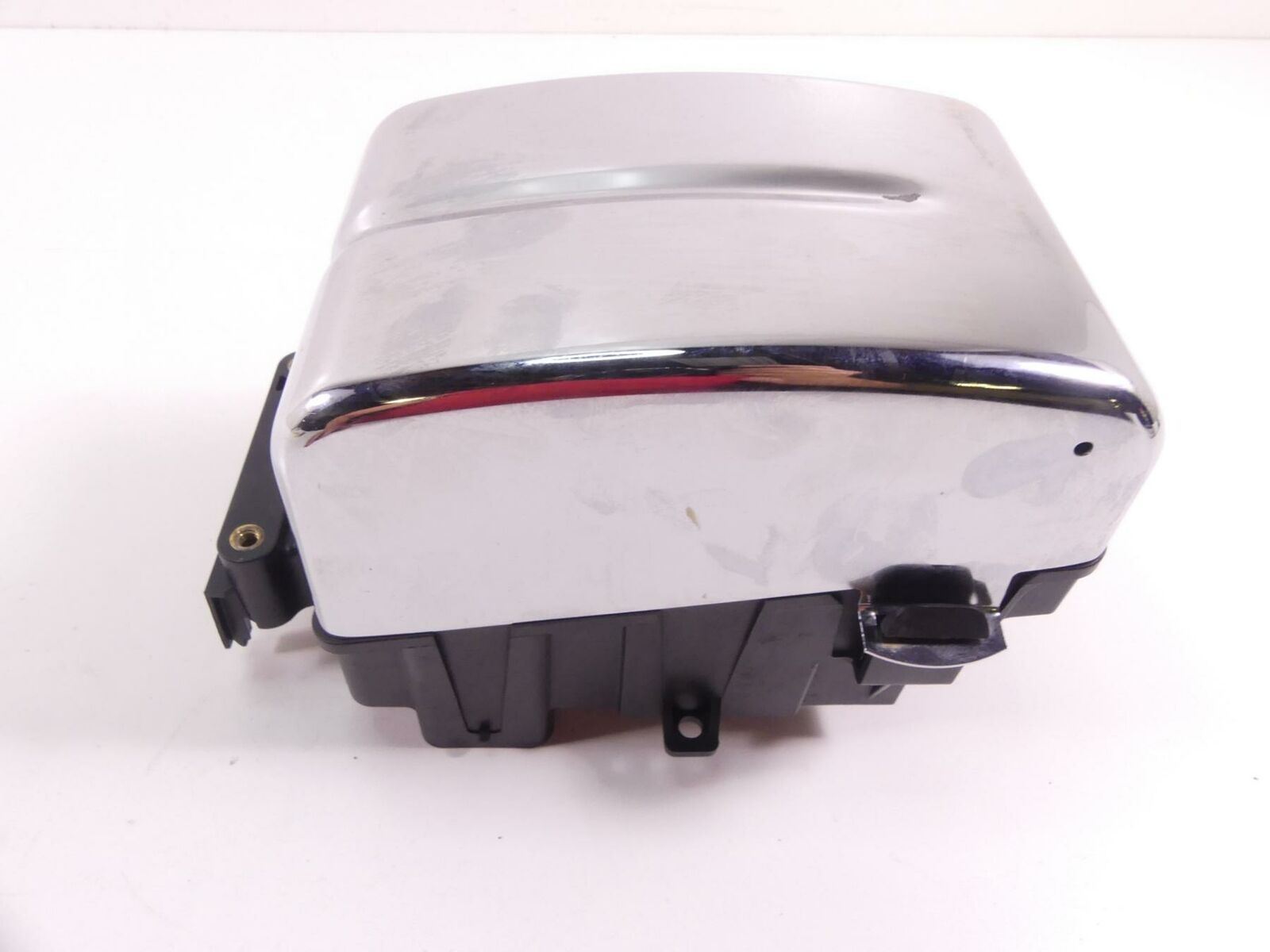 2016 Harley FXDL Dyna Low Rider Electric Holder Tray Carrier & Cover 70367-12 {{ shop.shopifyCountryName }} - Mototech271