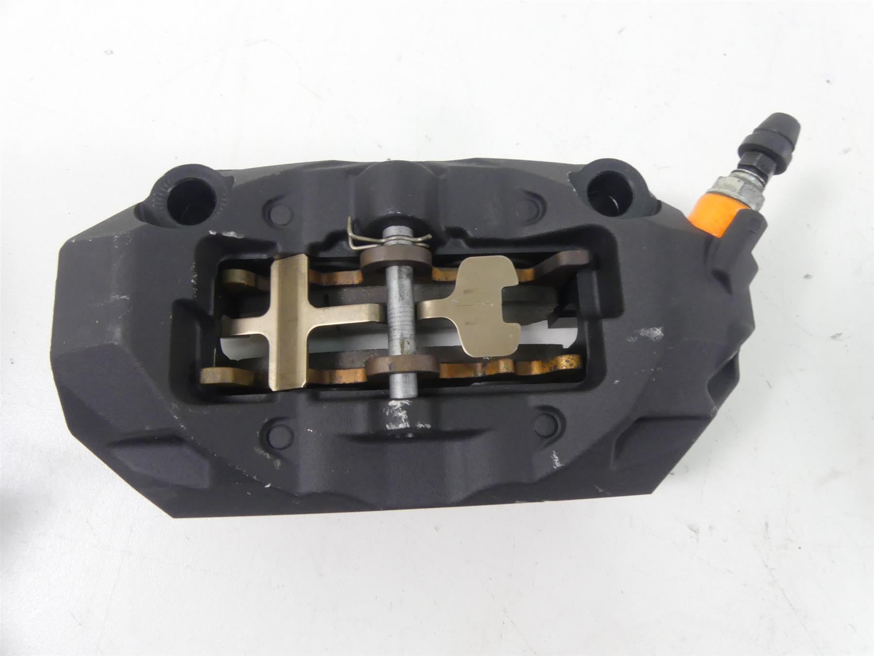 2015 BMW R1200RT K52 Brembo Front Brake Caliper Set 34118556205 34118556206 {{ shop.shopifyCountryName }} - Mototech271
