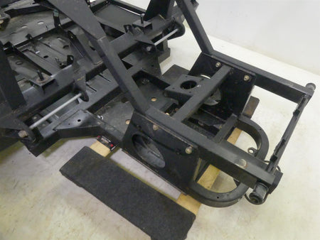 2020 Can-Am Commander 1000R XT Main Frame Chassis -Read Cln Clr Tl 715004811 {{ shop.shopifyCountryName }} - Mototech271
