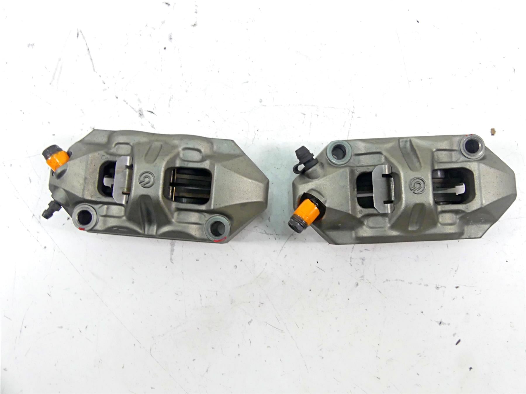 2013 Ducati Diavel Red Front 100mm Brembo Monoblock Brake Caliper Set 61040901C {{ shop.shopifyCountryName }} - Mototech271