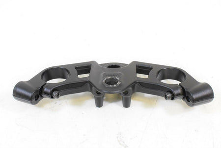 2018 KTM RC390 RC 390 Duke Upper Triple Tree Steering Clamp 90501034135 {{ shop.shopifyCountryName }} - Mototech271