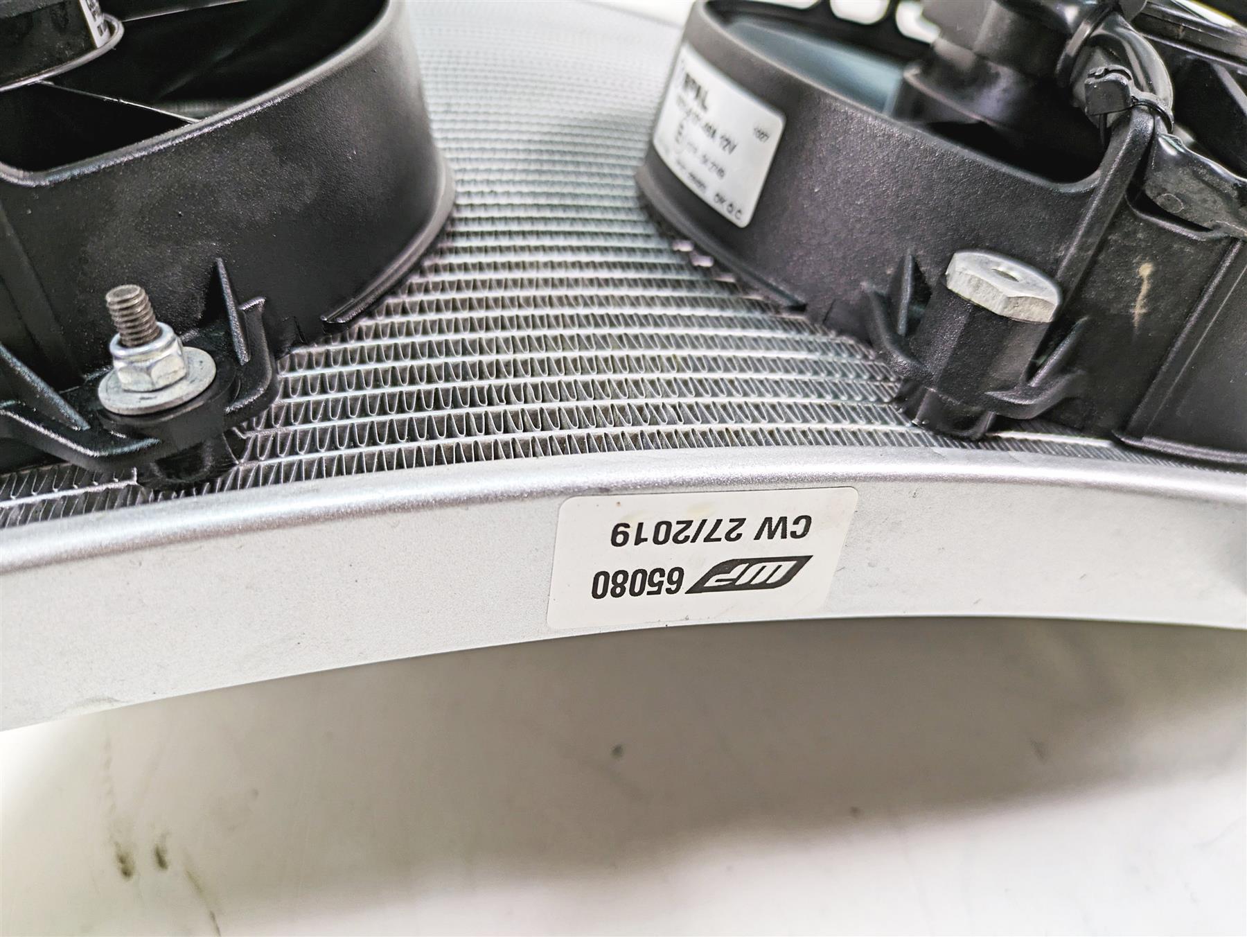 2020 Aprilia Tuono V4 Factory Radiator Fan Hoses Reservoir -Read 2B003834 {{ shop.shopifyCountryName }} - Mototech271