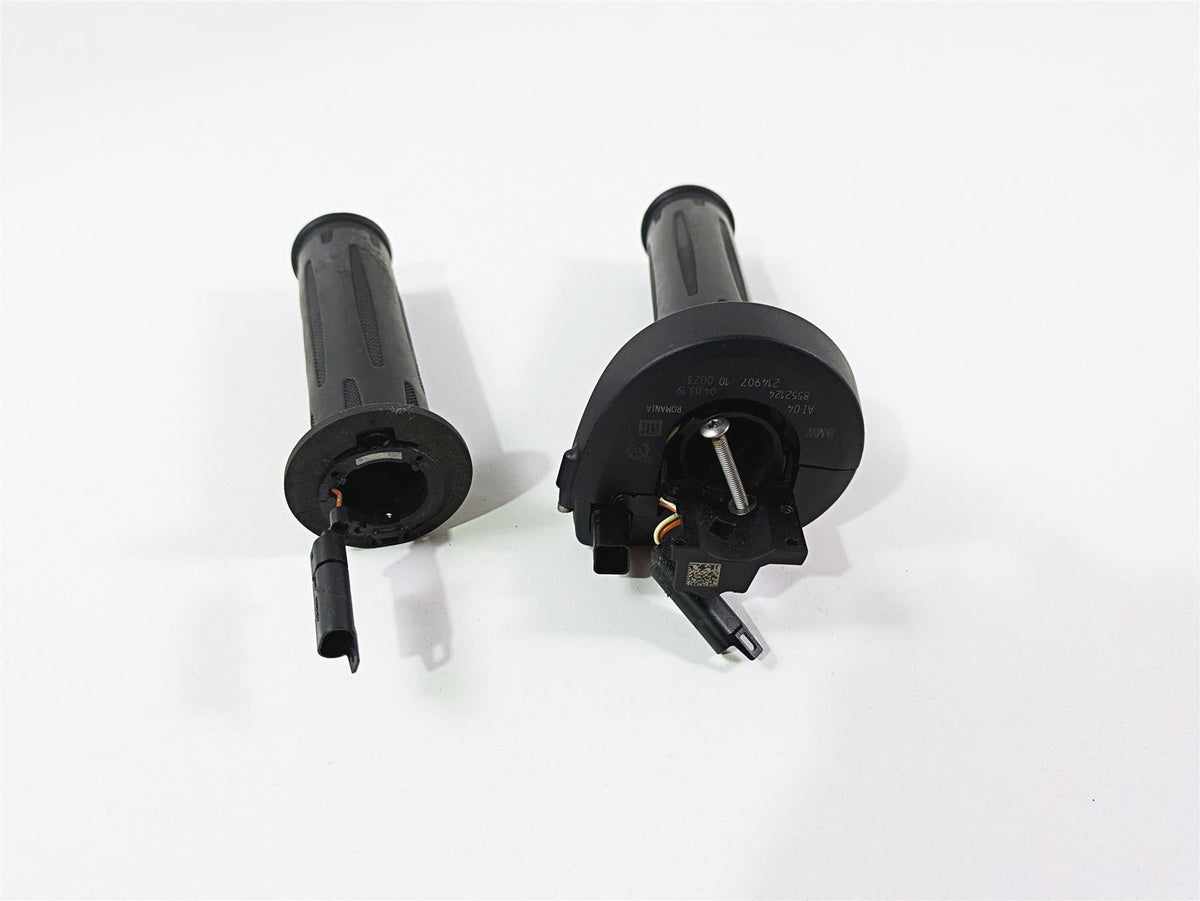 2019 BMW R1250RT K52 Left Right Heated Cruise Hand Grip Set 61318552124 {{ shop.shopifyCountryName }} - Mototech271