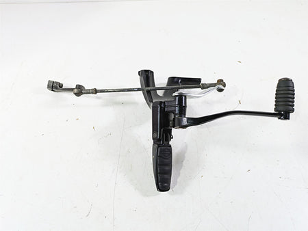 2018 Harley Softail FXFBS Fat Bob Left Rider Footpeg & Shifter 33600134 33600211 {{ shop.shopifyCountryName }} - Mototech271