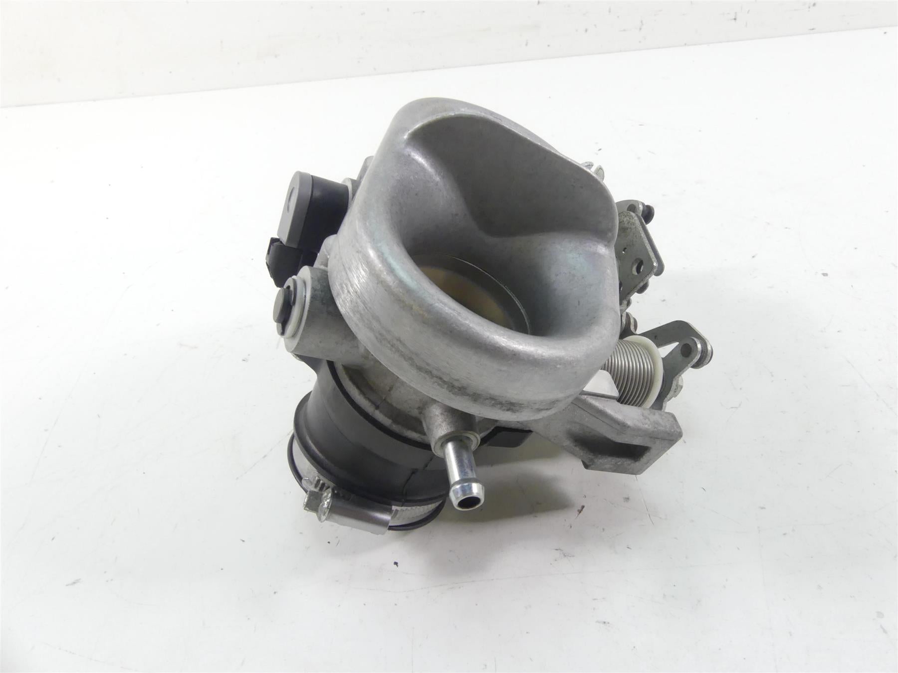 2013 Victory Cross Country Mikuni Throttle Body Fuel Injection 1204320 1205085 {{ shop.shopifyCountryName }} - Mototech271