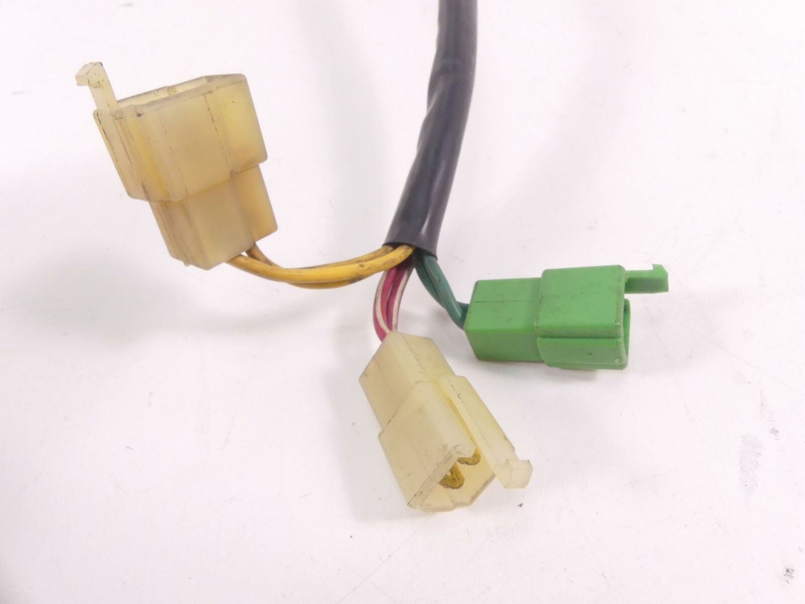 2002 Honda VT1100C2 Shadow Sabre Rectifier Voltage Regulator 31600-MCK-A01 {{ shop.shopifyCountryName }} - Mototech271
