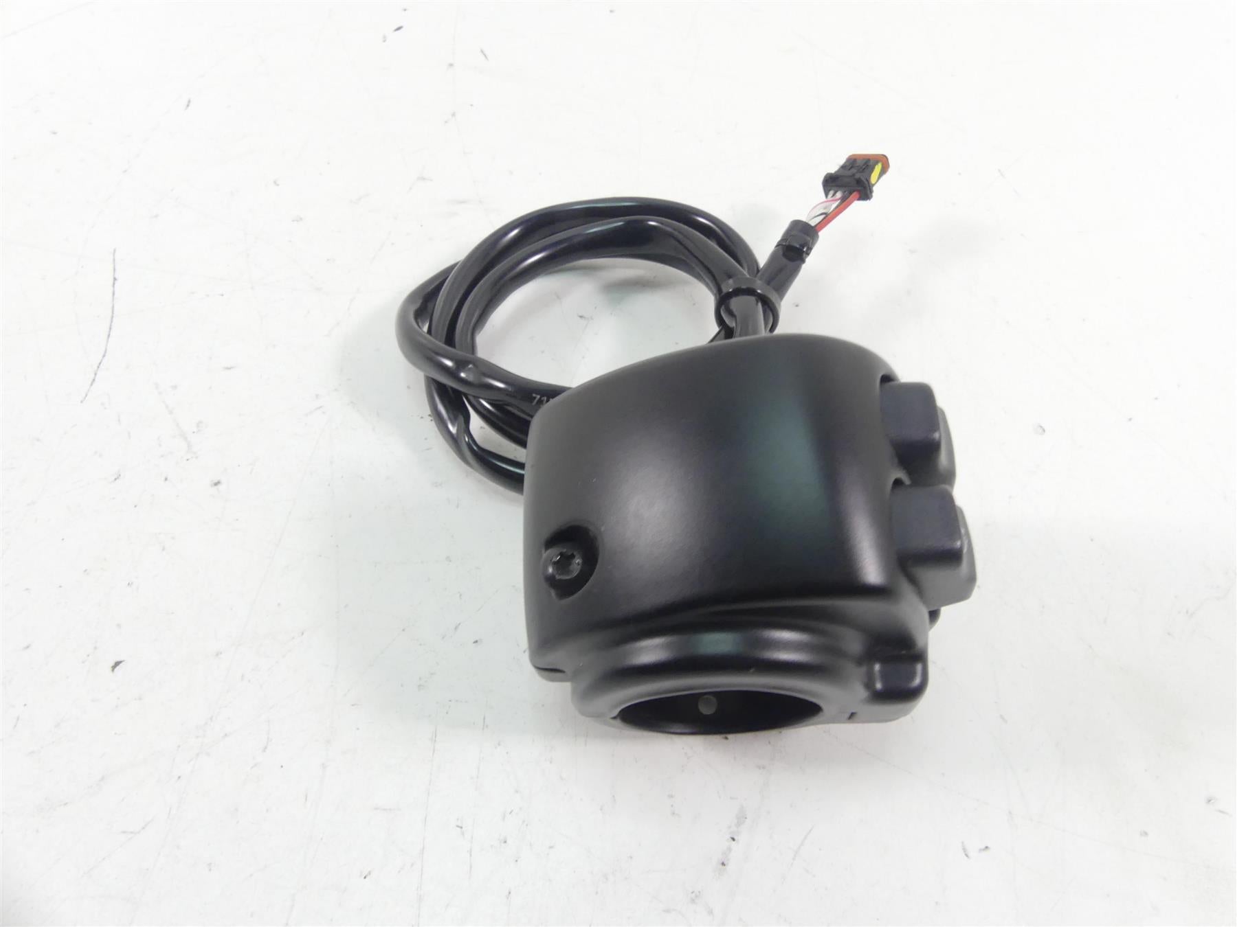 2020 Harley Sportster XL1200 NS Iron Left Hand Blinker Control Switch 71500292 {{ shop.shopifyCountryName }} - Mototech271