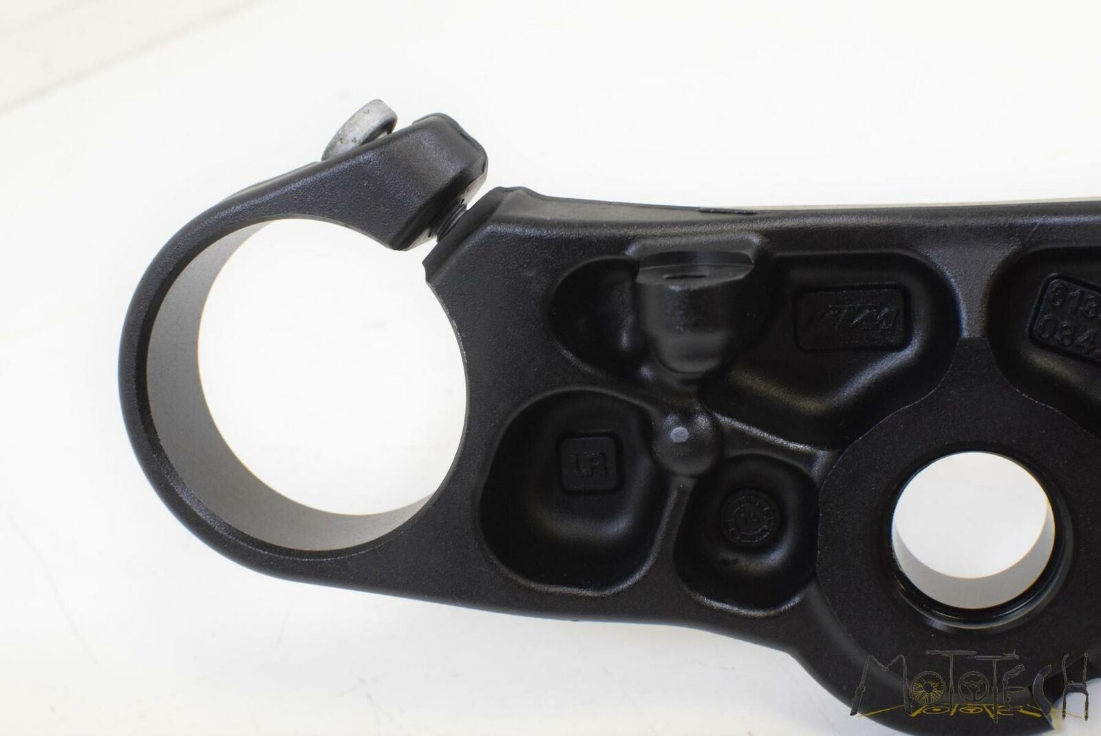 2015 KTM 1290 Super Duke R Upper Triple Tree Steering Clamp 6130103402933S {{ shop.shopifyCountryName }} - Mototech271