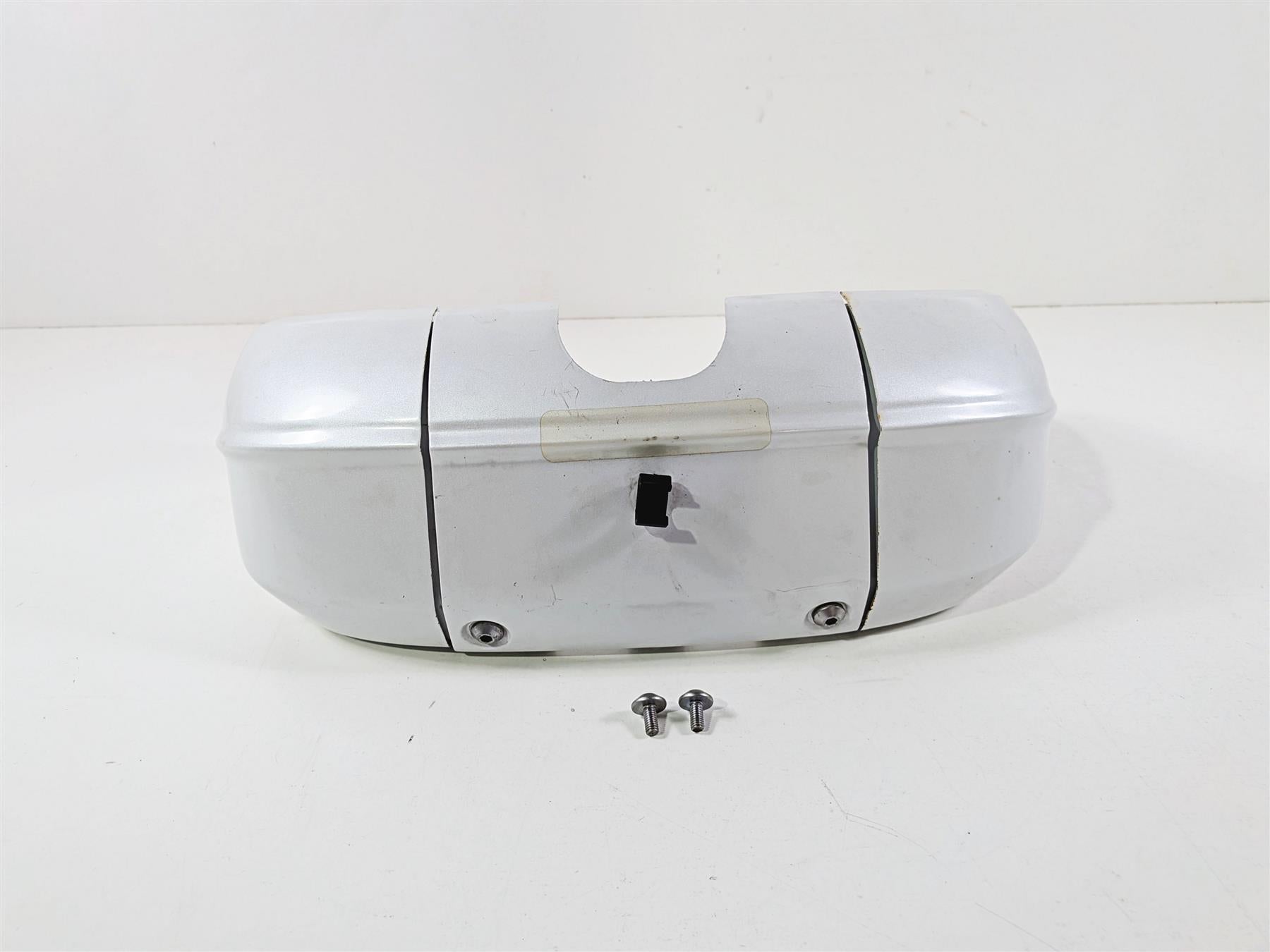 2006 Yamaha XVZ1300 Royal Star Left Right Side Cover Set 4NK-21711-00-P8 {{ shop.shopifyCountryName }} - Mototech271