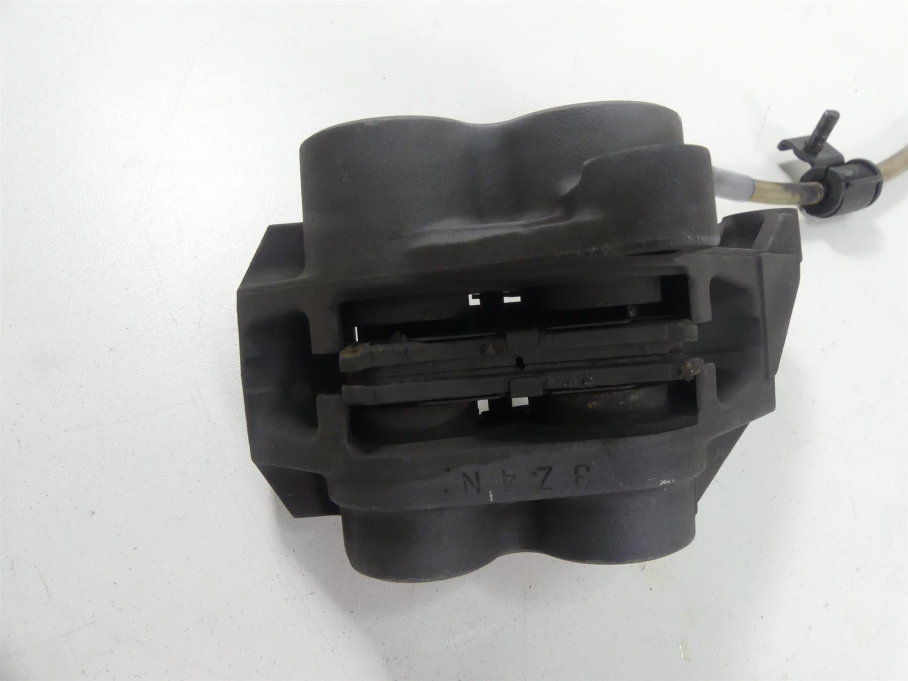 2004 Yamaha XV1700 Road Star Warrior Front Brake Caliper Set 5PX-2580U-00-00 {{ shop.shopifyCountryName }} - Mototech271