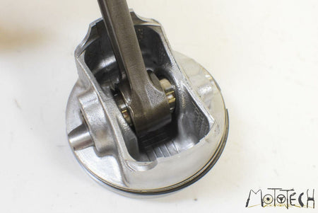 2000 MV Agusta F4 750 ORO Piston With Connection Rod 2 800080570 {{ shop.shopifyCountryName }} - Mototech271