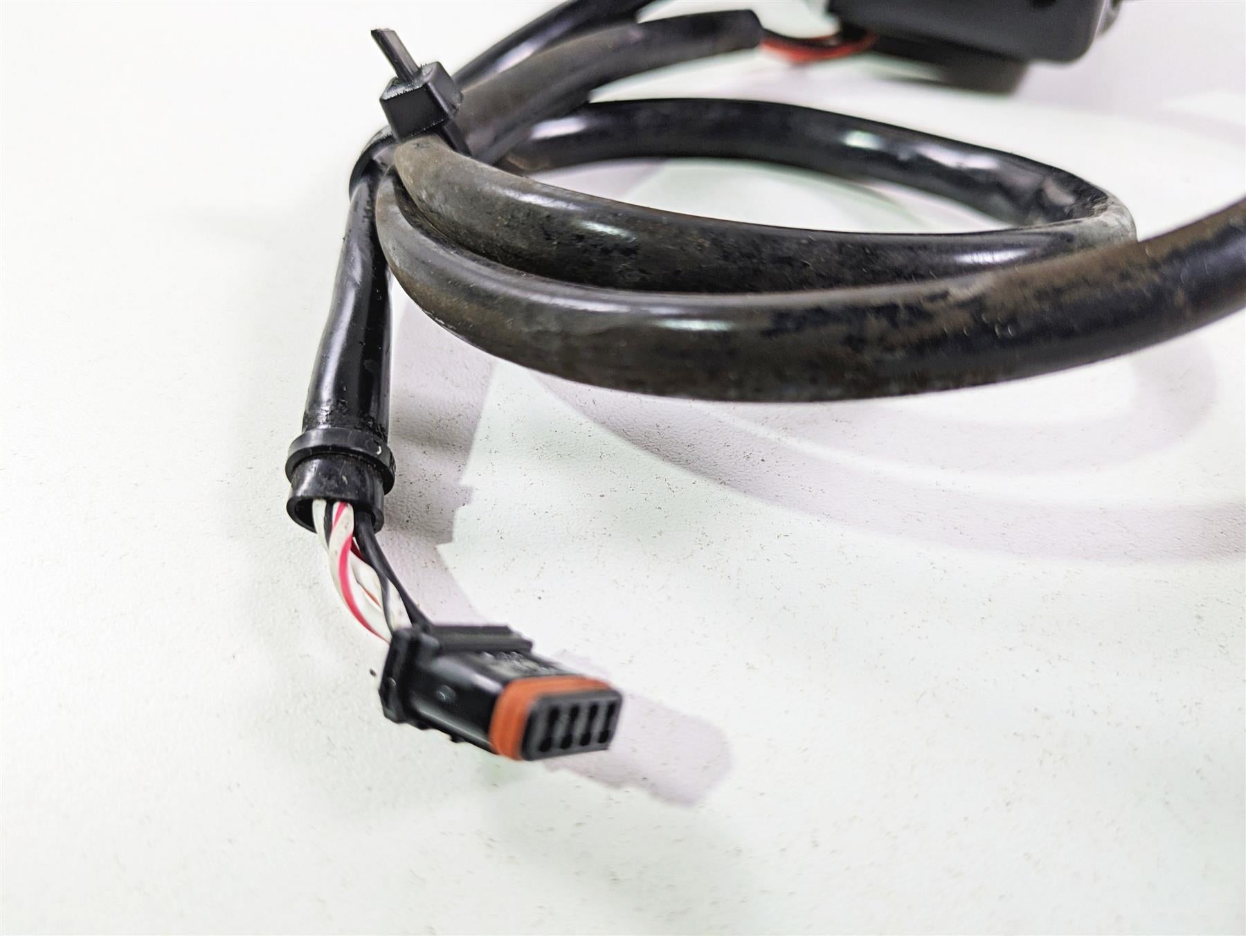 2018 Harley FLHCS Softail Heritage 115th Left Hand Control Switch 71500470 {{ shop.shopifyCountryName }} - Mototech271