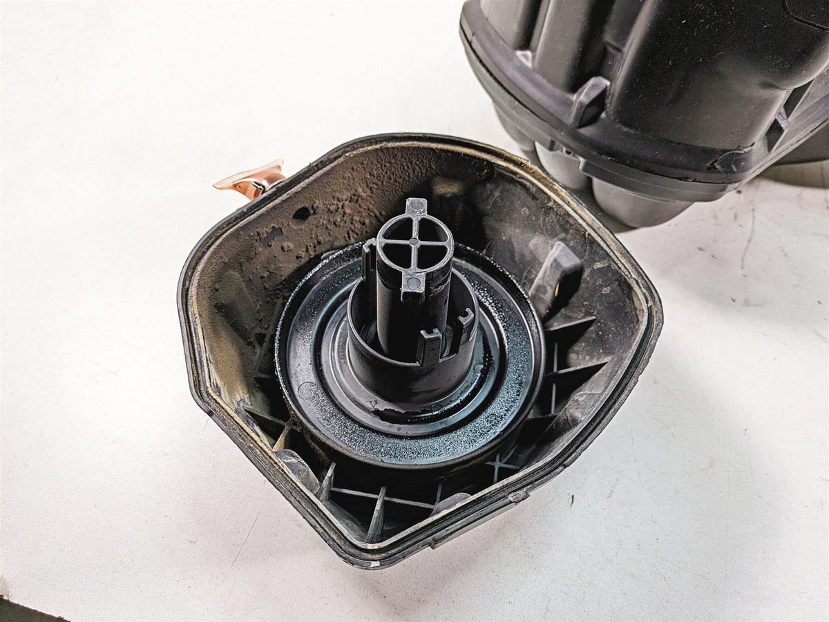 2019 Yamaha YXZ1000 R EPS SS SE Air Cleaner Breather Filter 2HC-E4421-00-00 {{ shop.shopifyCountryName }} - Mototech271