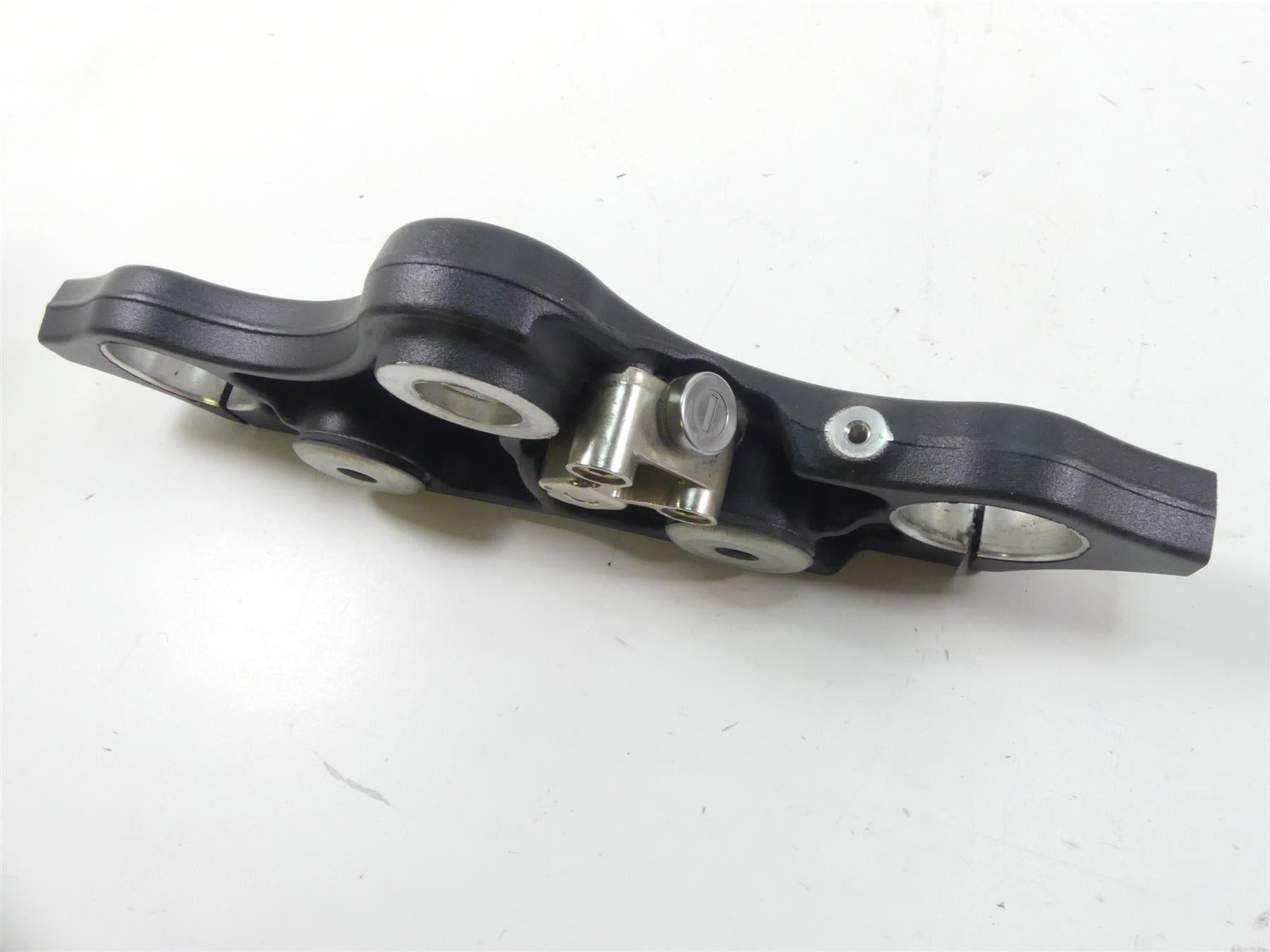 2016 Indian Chief Dark Horse Upper Triple Tree Steering Clamp 5138578 {{ shop.shopifyCountryName }} - Mototech271