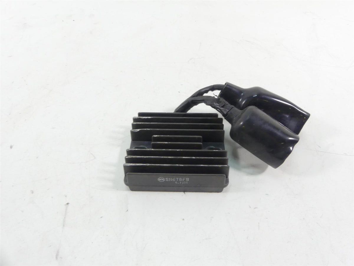 2005 Honda CBR1000RR SC57 Rectifier Voltage Regulator 31600-MEL-013 SH678FB {{ shop.shopifyCountryName }} - Mototech271