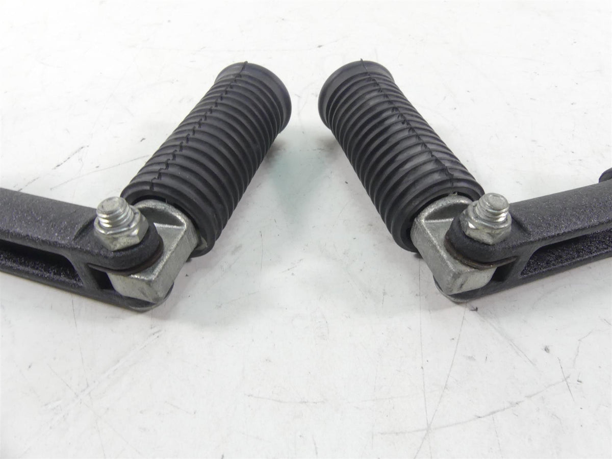 2009 Harley FXDF Dyna Fat Bob Nice Rear Passenger Footpeg Set 49224-06A 49230-06 {{ shop.shopifyCountryName }} - Mototech271